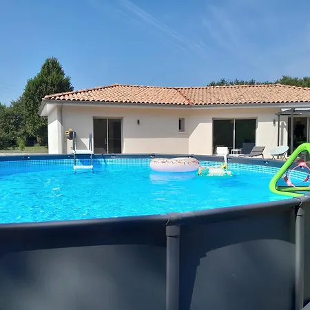 Magnifique Maison De Plein Pied Holiday home Lesperon (Landes)